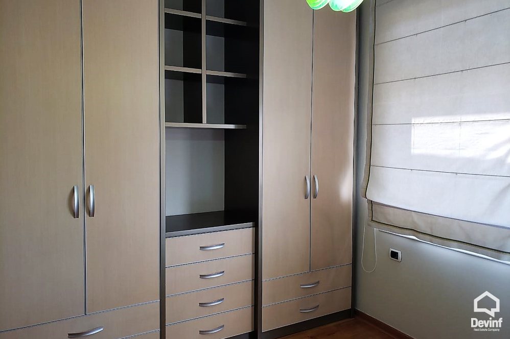 Tirane Shitje Apartament 3+1+A Apartament ne zonen e Bllokut apartament
