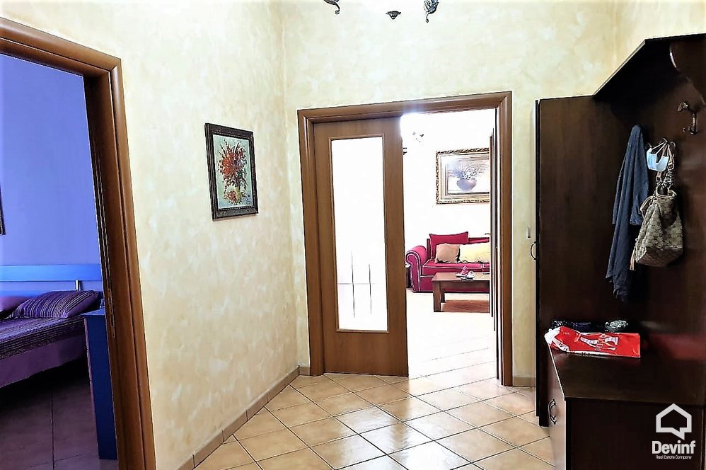 Tirane Shitje Apartament 3+1+A Prane zones se ish Bllokut apartament
