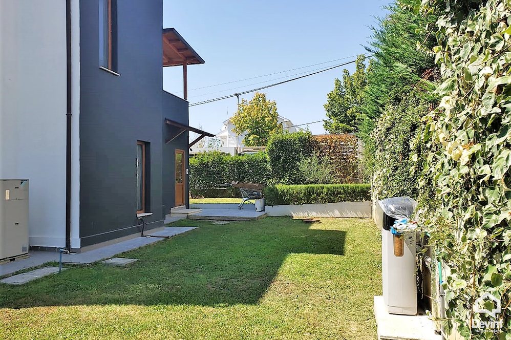 Tirane For Rent Villa 4+1+A A house in residential compound close to Tirana East Gate Villa Residential Complex