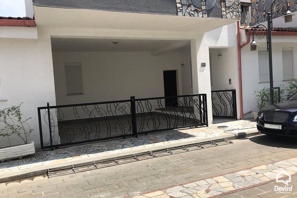 Tirane For Rent Villa Me shume se 4 dhoma A house in residential compound close to Botanical Garden Villa Residential Complex