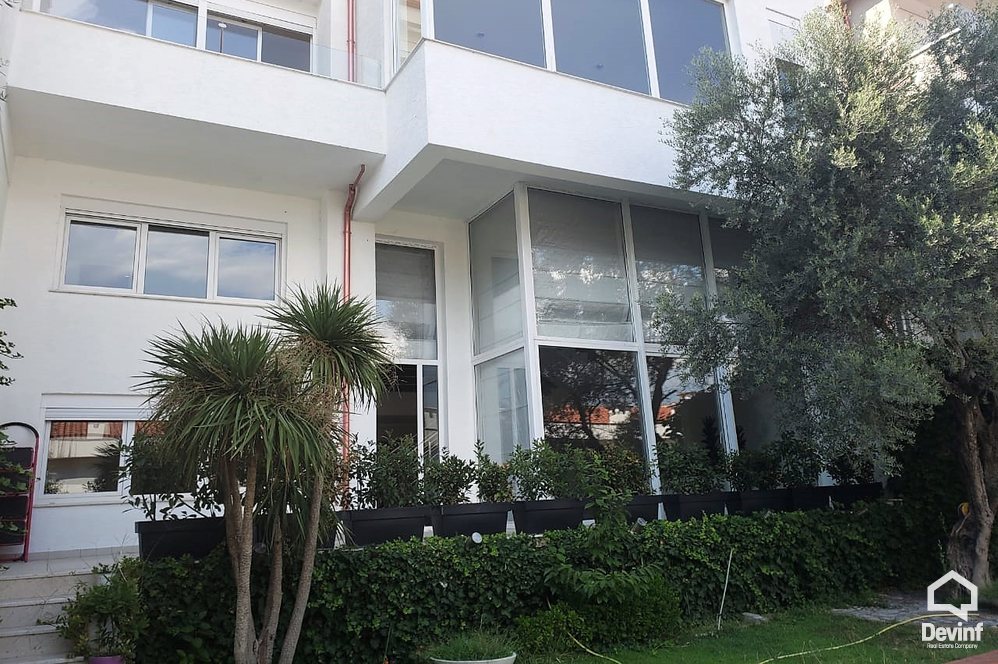 Tirane For Rent Villa Me shume se 4 dhoma A house in residential compound close to Botanical Garden Villa Residential Complex