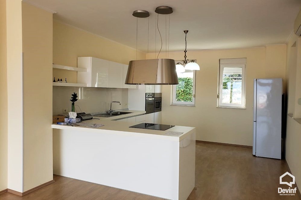 Tirane For Rent Villa Me shume se 4 dhoma A house in residential compound close to Botanical Garden Villa Residential Complex