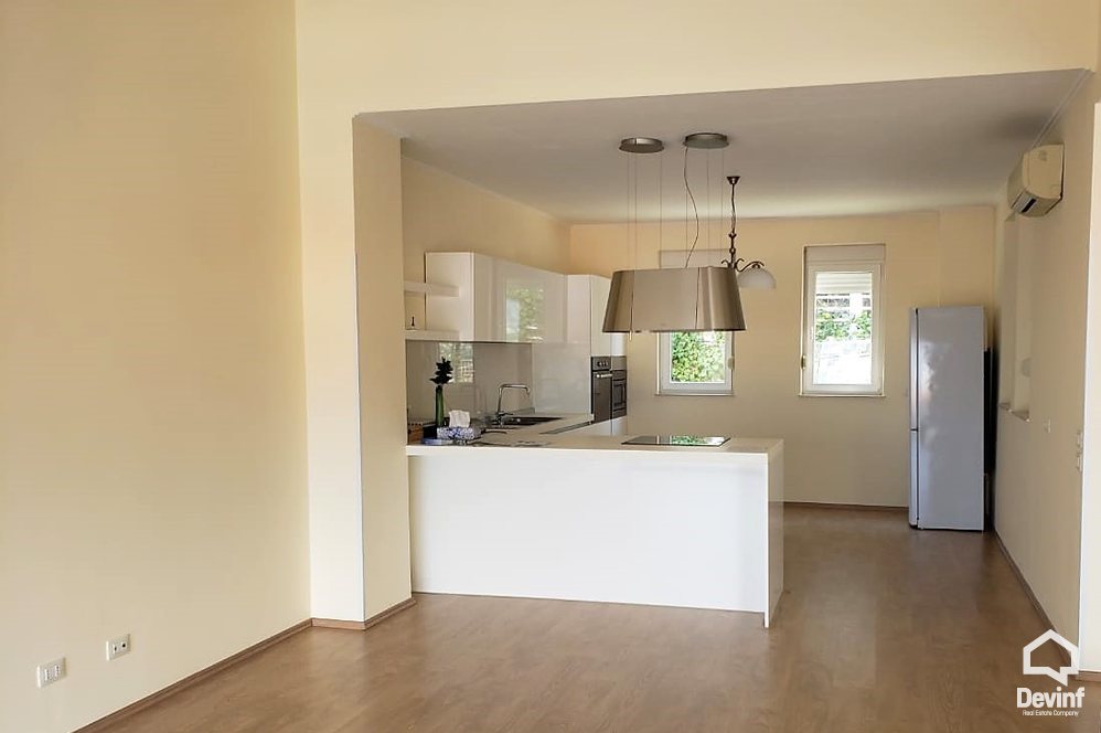 Tirane For Rent Villa Me shume se 4 dhoma A house in residential compound close to Botanical Garden Villa Residential Complex
