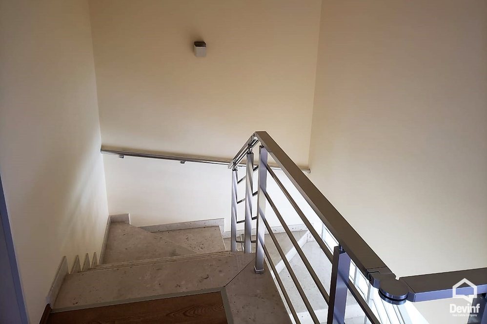 Tirane For Rent Villa Me shume se 4 dhoma A house in residential compound close to Botanical Garden Villa Residential Complex
