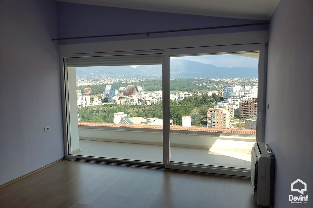 Tirane For Rent Villa Me shume se 4 dhoma A house in residential compound close to Botanical Garden Villa Residential Complex