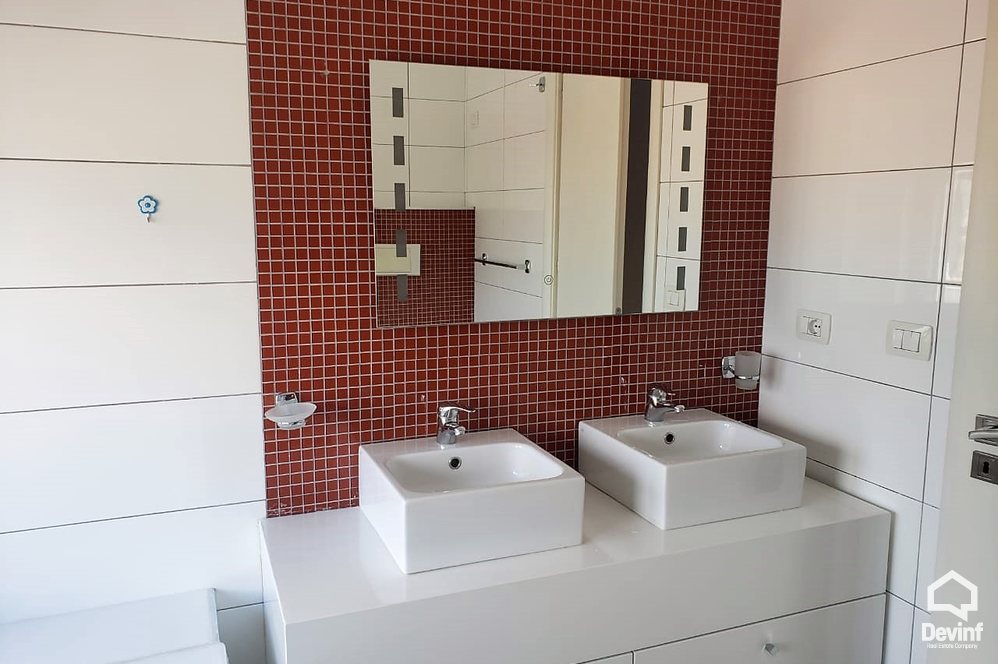 Tirane For Rent Villa Me shume se 4 dhoma A house in residential compound close to Botanical Garden Villa Residential Complex