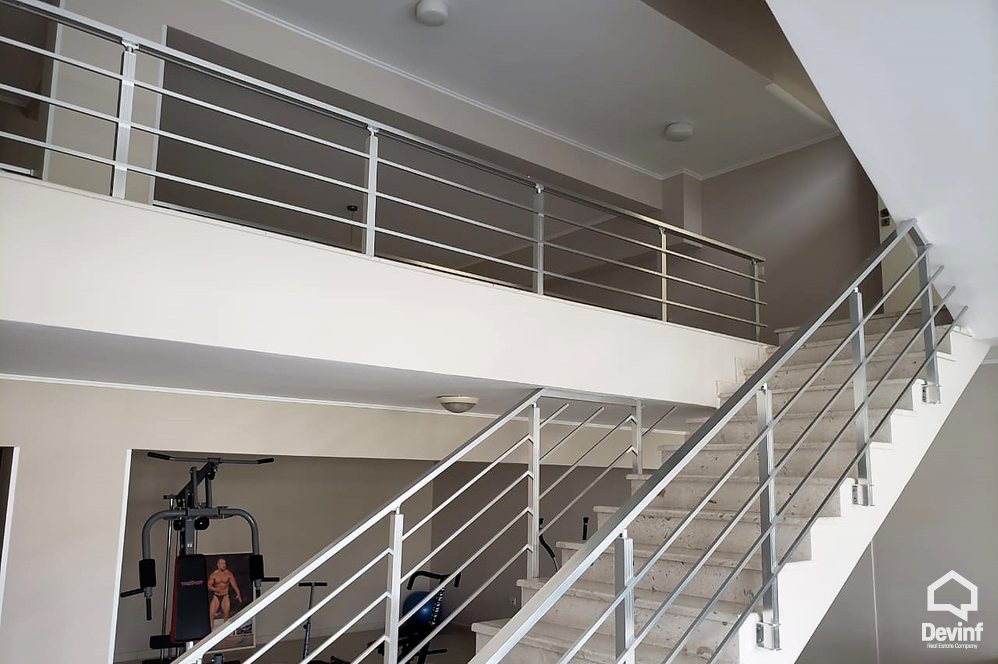 Tirane For Rent Villa Me shume se 4 dhoma A house in residential compound close to Botanical Garden Villa Residential Complex