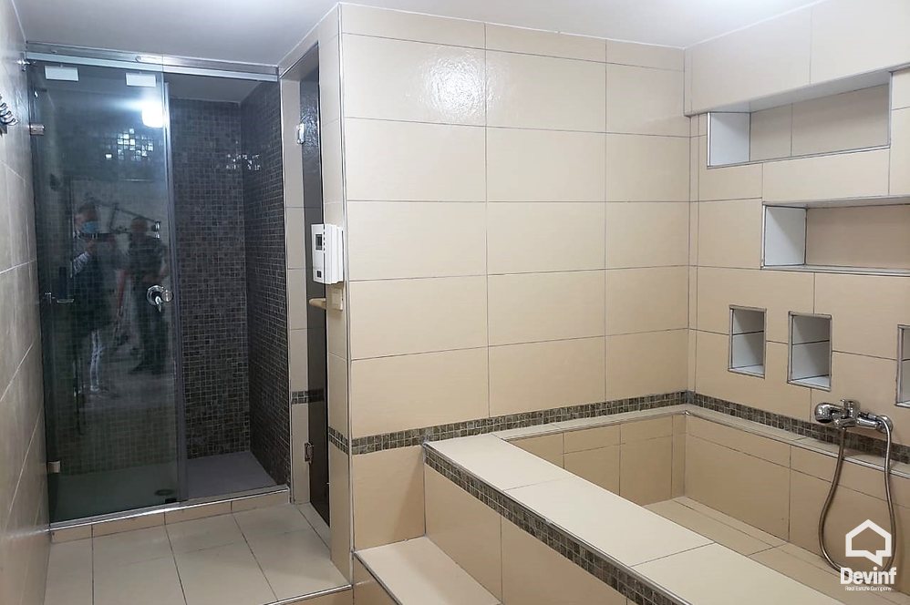 Tirane For Rent Villa Me shume se 4 dhoma A house in residential compound close to Botanical Garden Villa Residential Complex