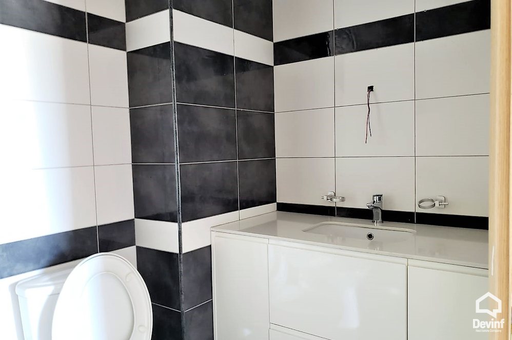 Tirane For Sale Apartment 2+1+A Frosina plaku Street Apartment Residential Complex