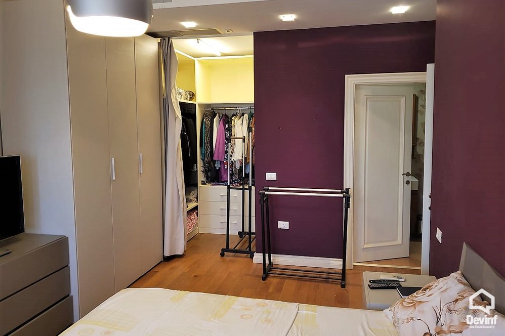 Tirane Shitje Apartament 3+1+A Rruga Medar Shtylla, Komuna e Parisit. apartament kompleks rezidencial