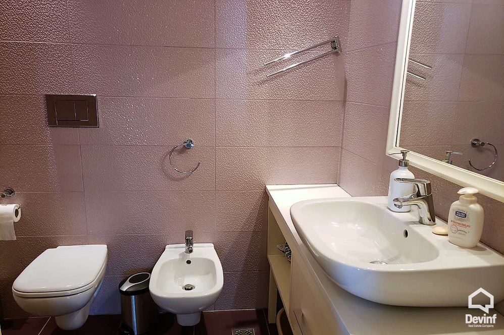 Tirane Shitje Apartament 3+1+A Rruga Medar Shtylla, Komuna e Parisit. apartament kompleks rezidencial