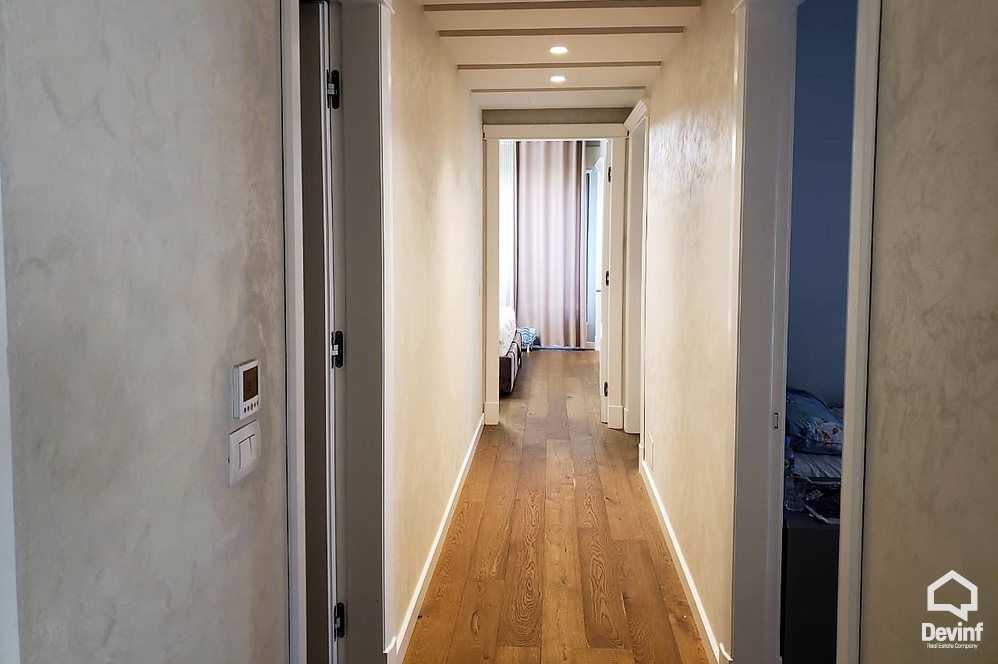 Tirane Qera Apartament 3+1+G Apartament ne Rr. Kavajes apartament kompleks rezidencial