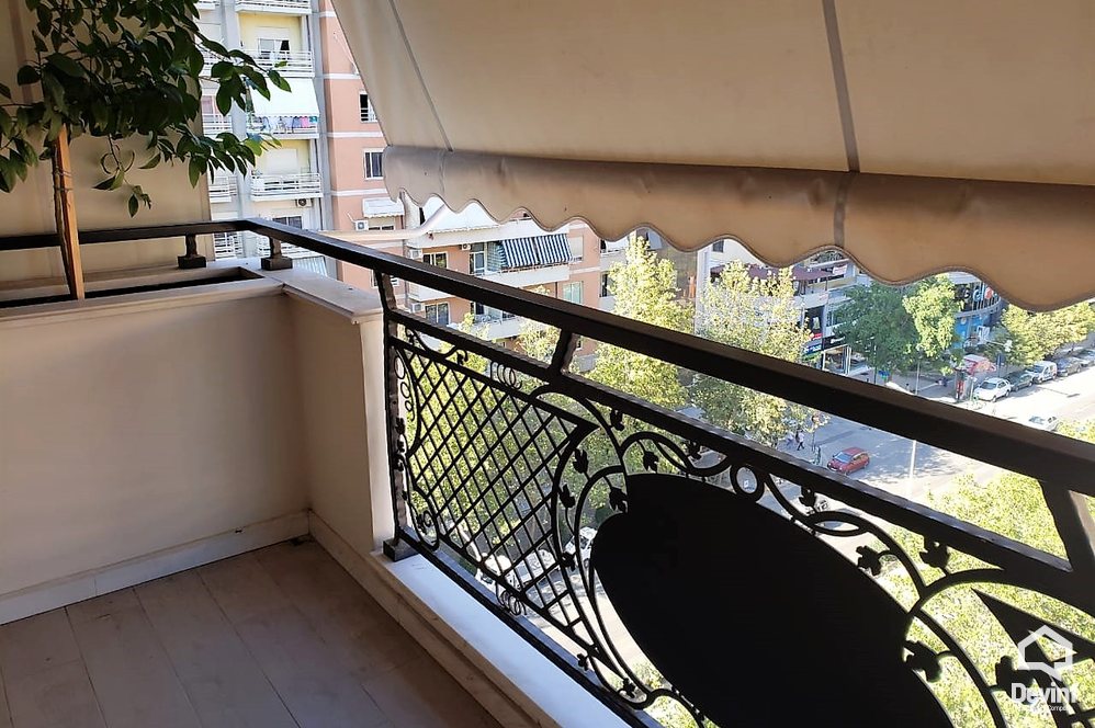 Tirane Qera Apartament 3+1+G Apartament ne Rr. Kavajes apartament kompleks rezidencial
