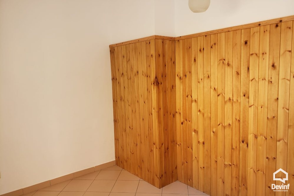 Tirane Qera Vile  Objekt ne qender te Tiranes zyre ndertese multifunksionale hotel