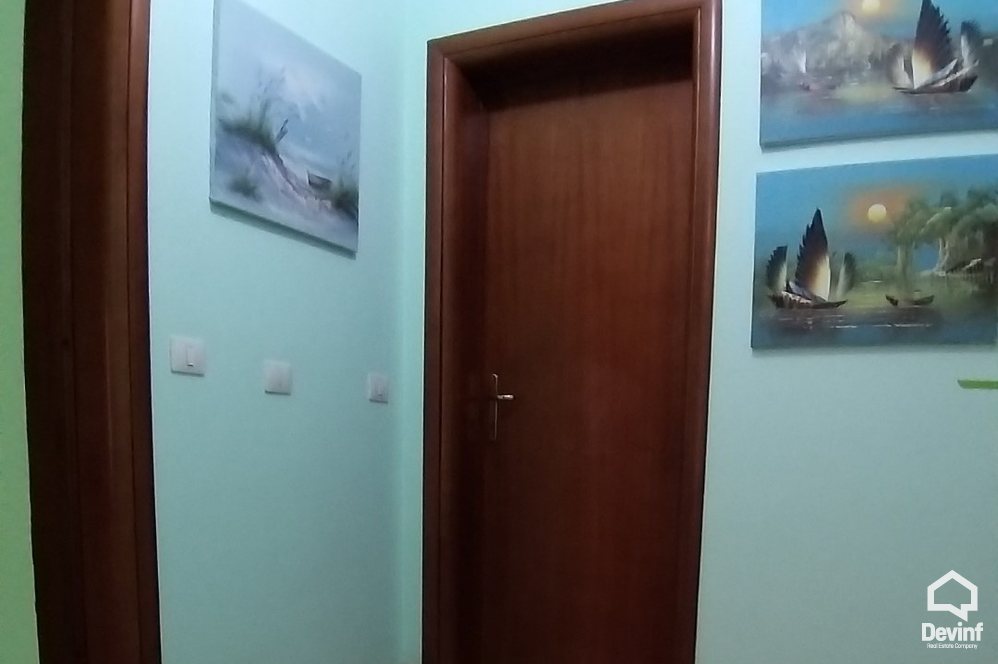 Durres For Sale Houses Me shume se 4 dhoma Zona e Shkozetit ne Durres 