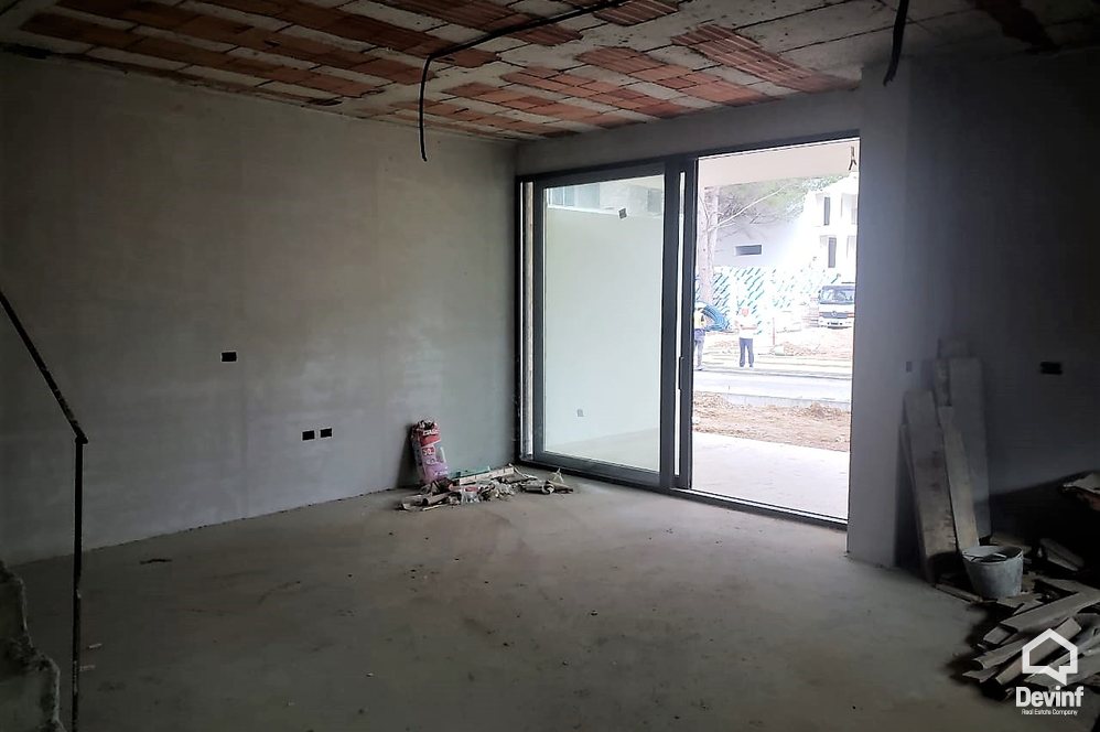 Durres Shitje Vile 2+1+A Kompleks i ri rezidencial ne Gjirin e Lalezit apartament vile bregdet kompleks rezidencial