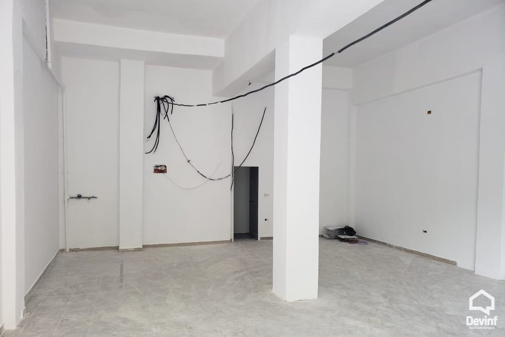 Tirane Qera Dyqan  Rruga Sulejman Delvina apartament zyre