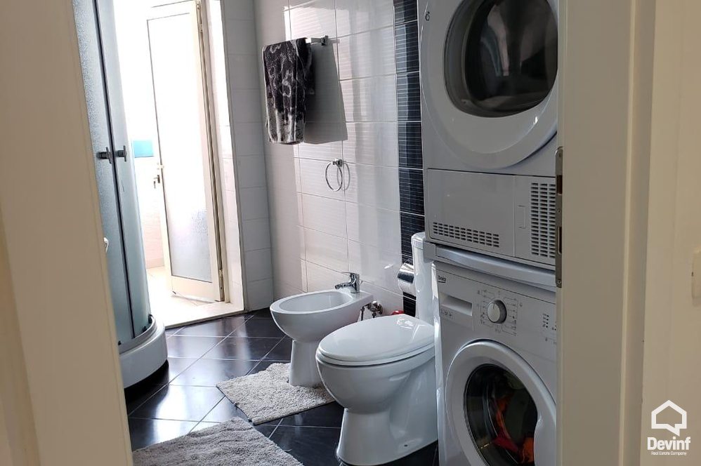 Tirane Shitje Apartament 2+1+A Pallat i ri prane restorant Freskut apartament