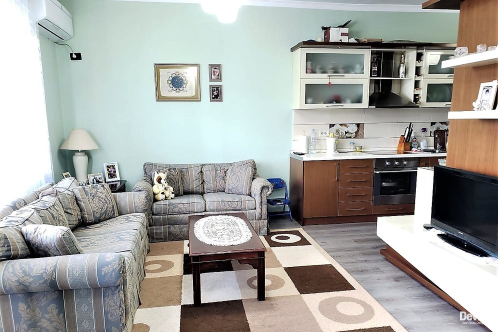 Ne Shitje Apartament 2+1+A Rruga Tre Deshmoret, Yzberisht Tirane