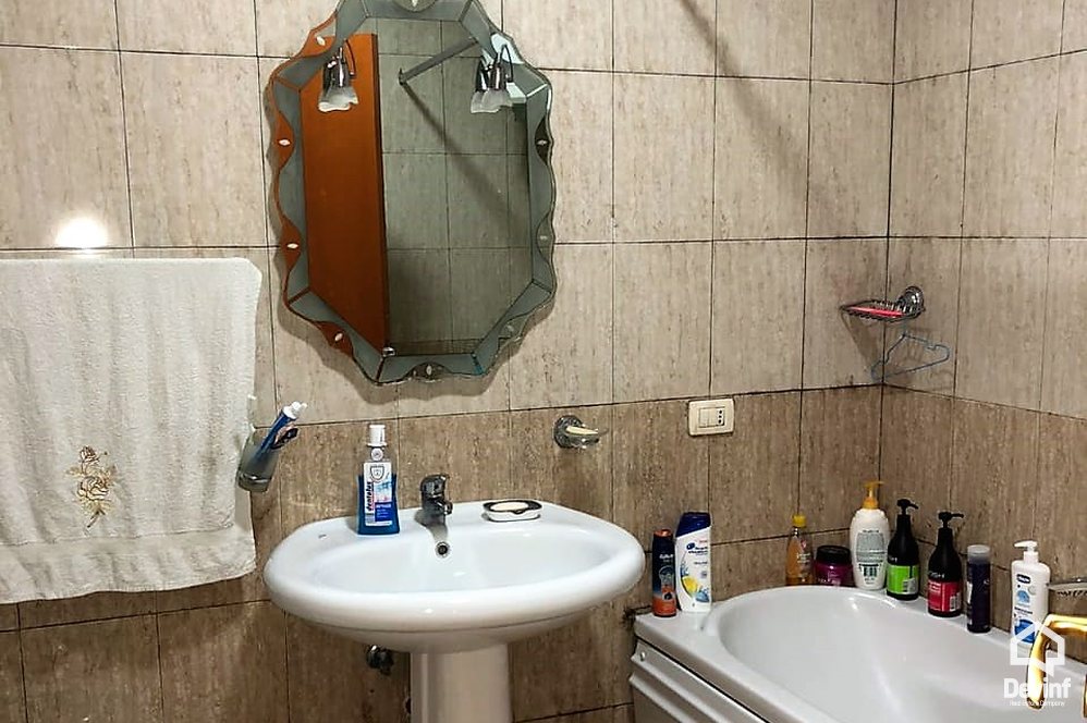 Tirane Shitje Apartament 2+1+A Pallati ndodhet prane Stacionit te Trenit apartament kompleks rezidencial