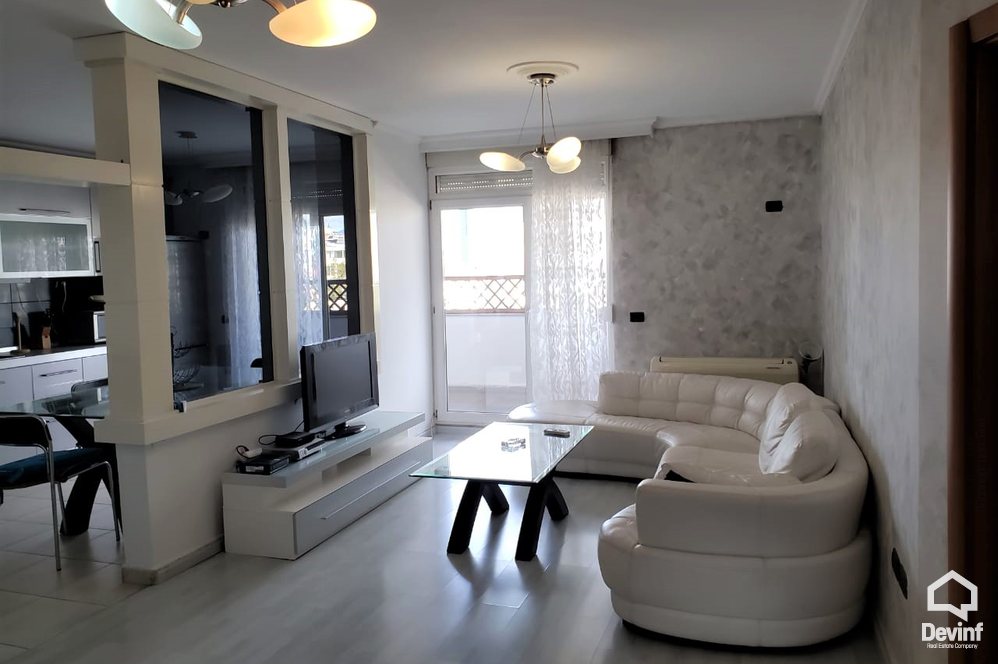 Tirane Qera Apartament 2+1+G Apartament tek ish Ekspozita  apartament