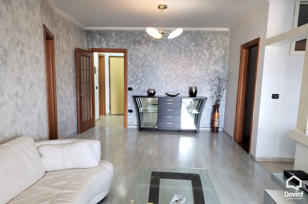 Tirane Qera Apartament 2+1+G Apartament tek ish Ekspozita  apartament