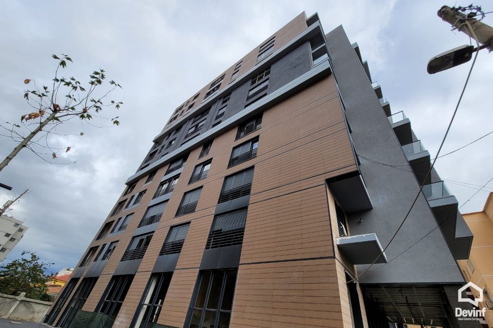 Tirane Shitje Apartament 3+1+A Pallat i ri prane Pazarit te Ri apartament