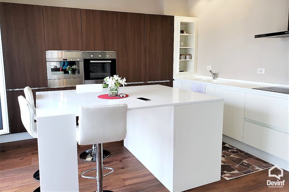 Tirane Shitje Apartament 3+1+G Kompleks Rezidencial, prane Liqenit te Thate apartament kompleks rezidencial
