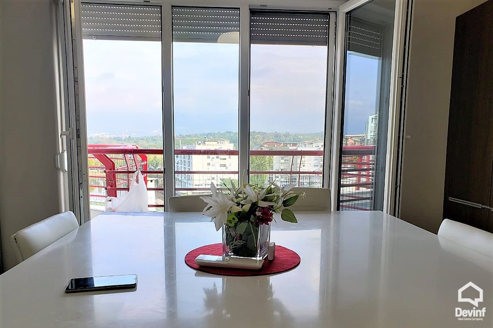 Tirane Shitje Apartament 3+1+G Kompleks Rezidencial, prane Liqenit te Thate apartament kompleks rezidencial