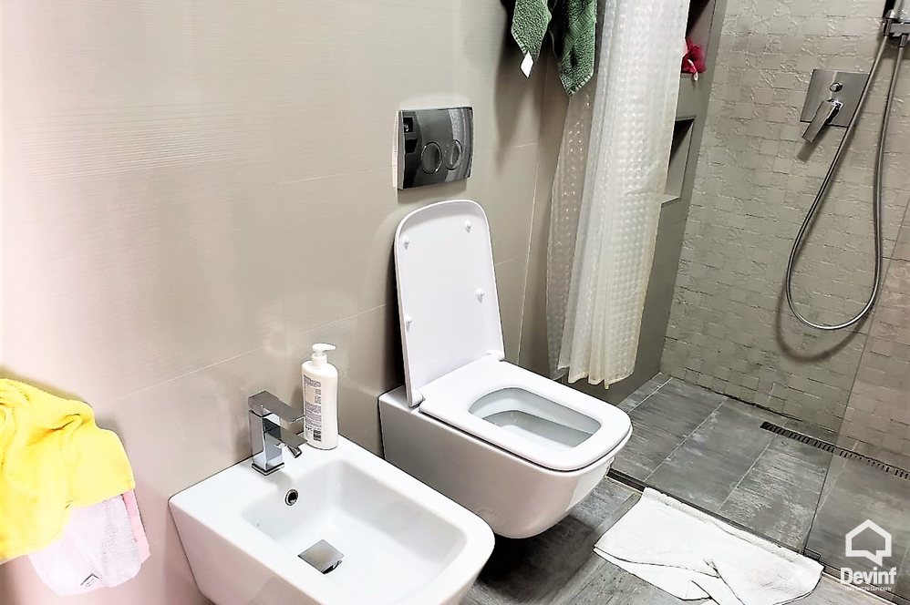 Tirane Shitje Apartament 3+1+G Kompleks Rezidencial, prane Liqenit te Thate apartament kompleks rezidencial