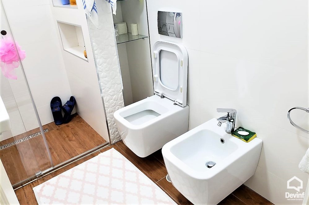 Tirane Shitje Apartament 3+1+G Kompleks Rezidencial, prane Liqenit te Thate apartament kompleks rezidencial