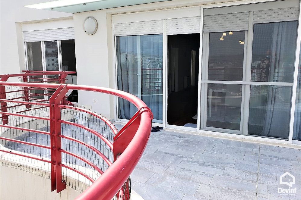 Tirane Shitje Apartament 3+1+G Kompleks Rezidencial, prane Liqenit te Thate apartament kompleks rezidencial