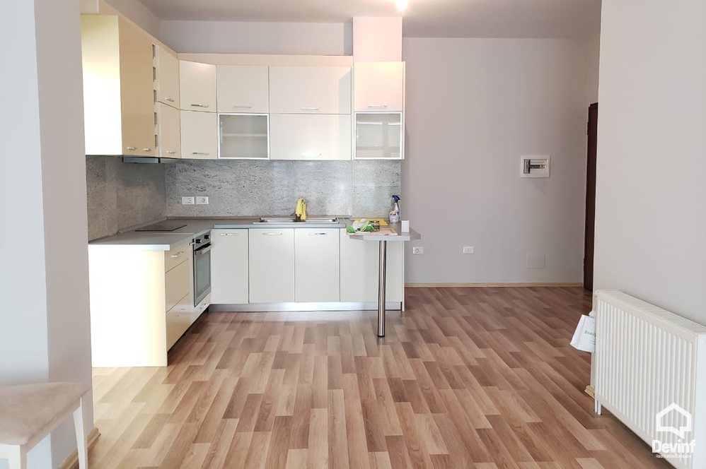 Tirane Qera Apartament 3+1+A Rruga Medar Shtylla, Komuna e Parisit. apartament kompleks rezidencial