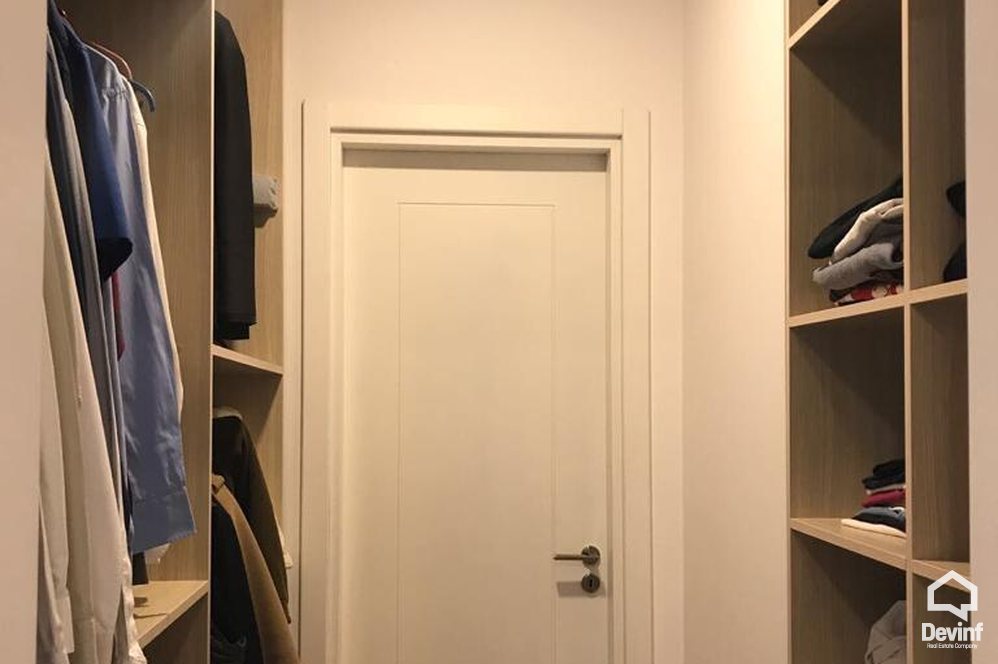 Tirane Shitje Apartament 2+1+A Prane Parkut te Madh te Liqenit apartament