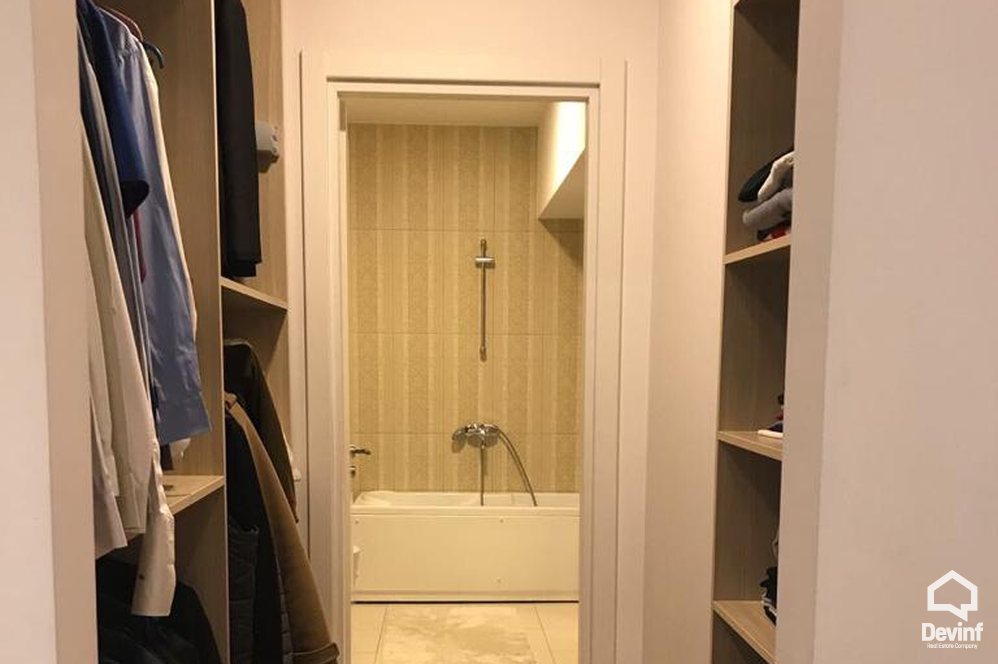 Tirane Shitje Apartament 2+1+A Prane Parkut te Madh te Liqenit apartament