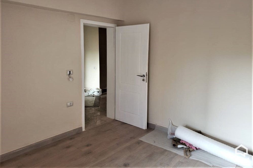 Tirane Qera Zyre 3+1+A Zyre ne qender te Tiranes apartament