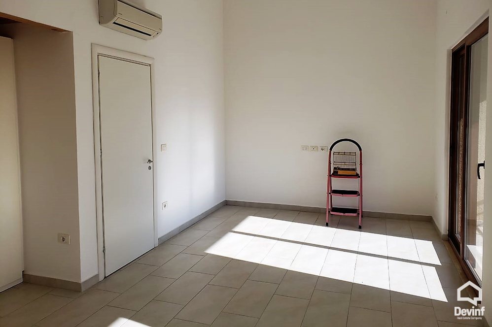 Tirane Qera Vile 3+1+G Kompleks Rezidencial, prane Liqenit te Tiranes vile kompleks rezidencial