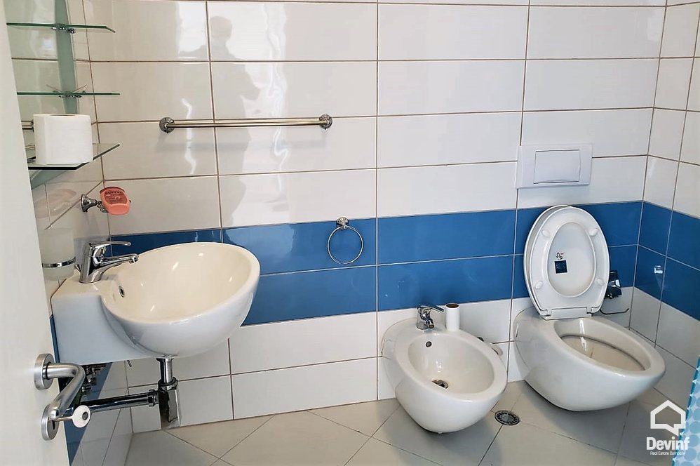 Tirane Qera Vile 3+1+G Kompleks Rezidencial, prane Liqenit te Tiranes vile kompleks rezidencial
