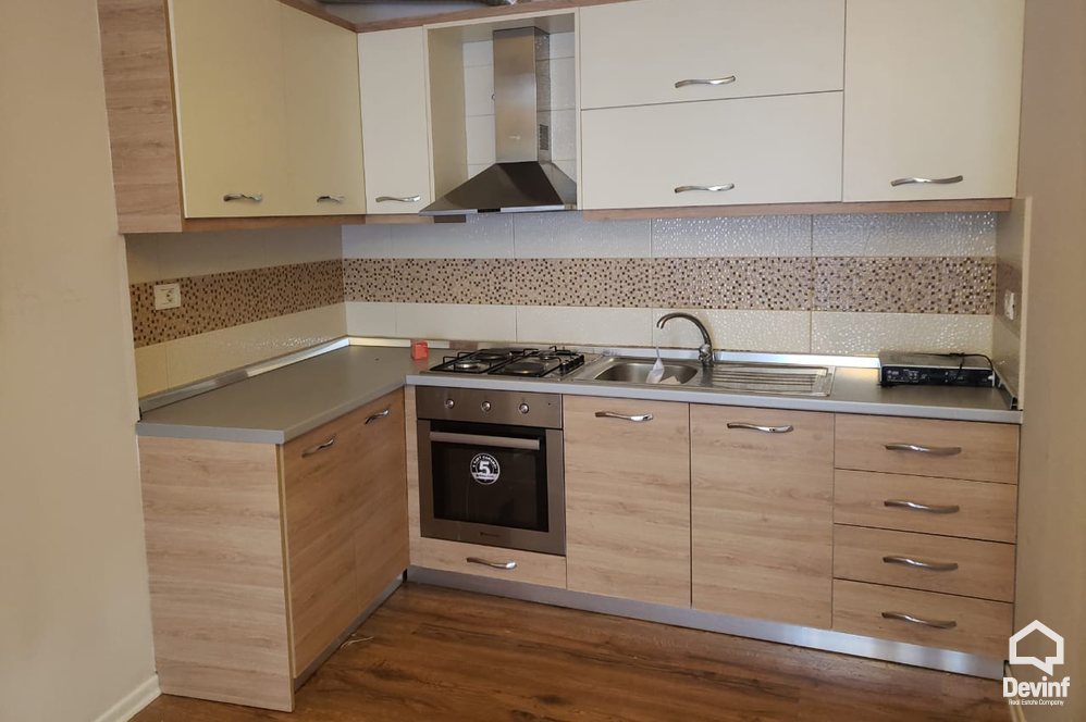 Tirane For Rent Apartment 2+1+A At the crossway of Hoxha Tahsin Street with Bardhyl Street Apartment