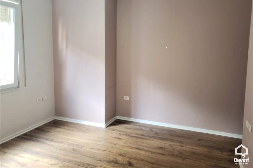 Tirane For Rent Apartment 2+1+A At the crossway of Hoxha Tahsin Street with Bardhyl Street Apartment