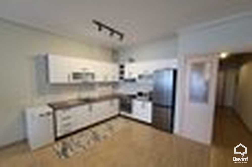Tirane Qera Apartament 3+1+A Ne zonen e Kopeshtit Botanik apartament