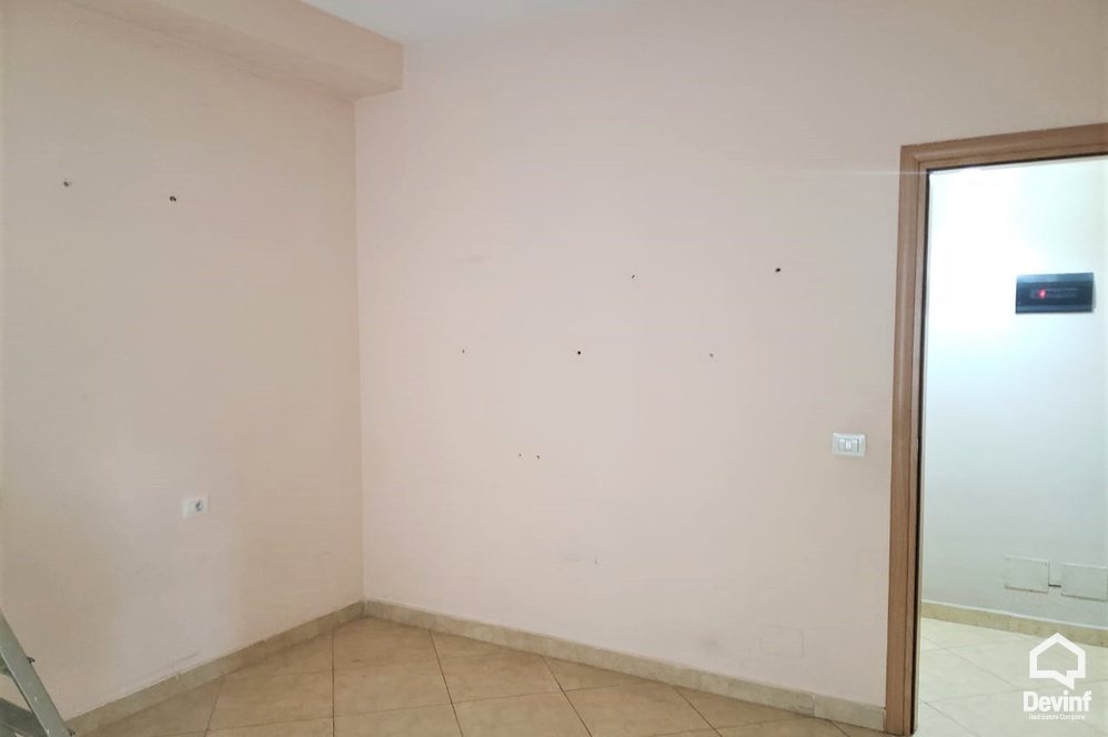 Tirane Qera Apartament 2+1+A Ne nje ndertim te ri ne Rr. Durresit apartament