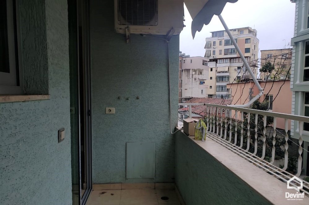 Tirane Qera Apartament 2+1+A Ne nje ndertim te ri ne Rr. Durresit apartament