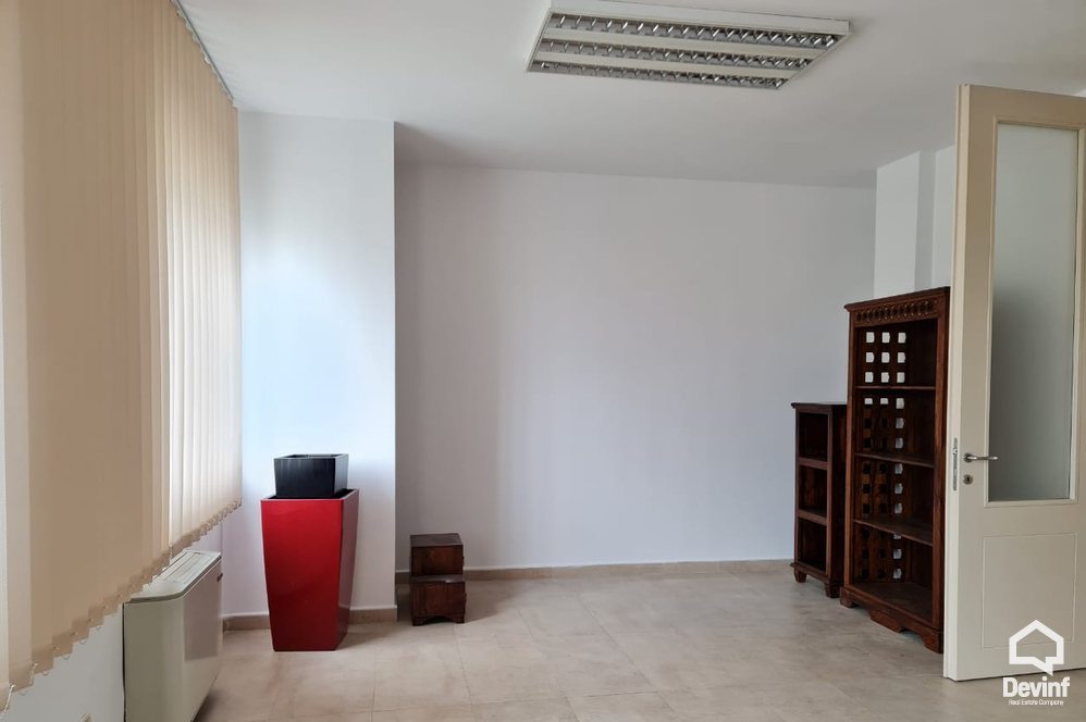 Tirane For Rent Office 3+1 Office in Blloku area Apartment Office
