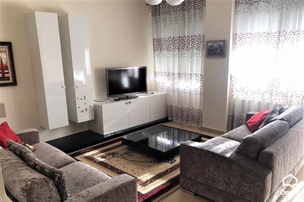 Me Qera Apartament 3+1+G Apartament ne Rr. Dibres Tirane