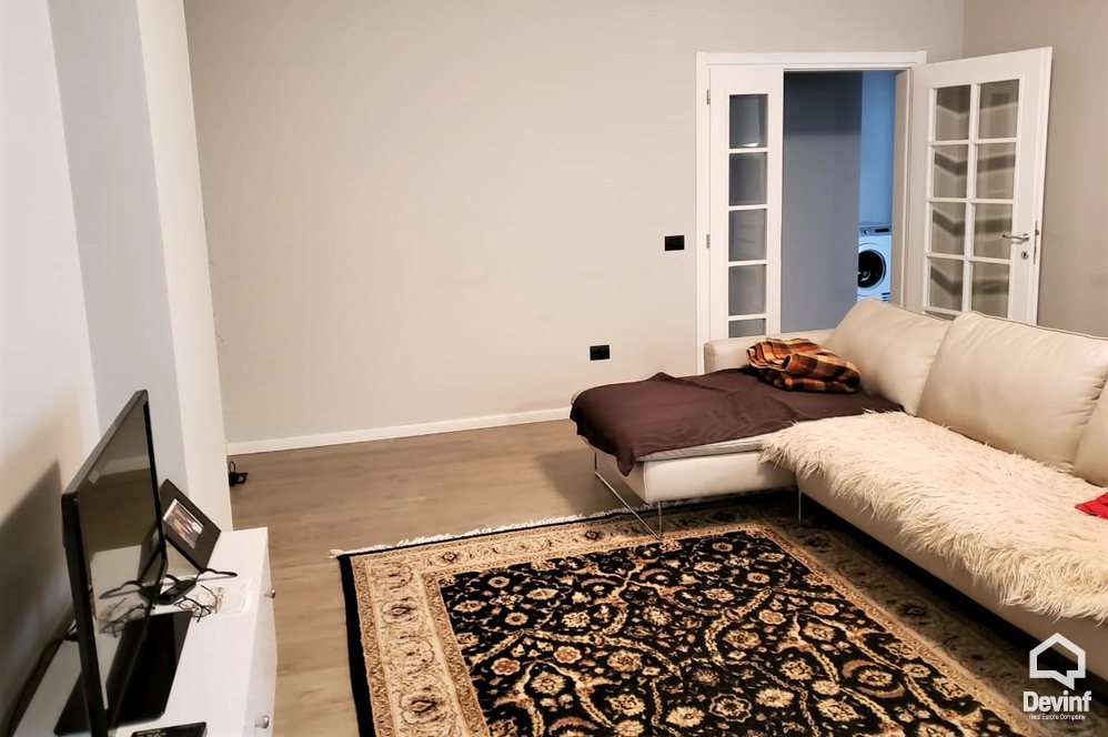 Tirane Qera Apartament 1+1+A Apartament prane Shkolles se Baletit apartament