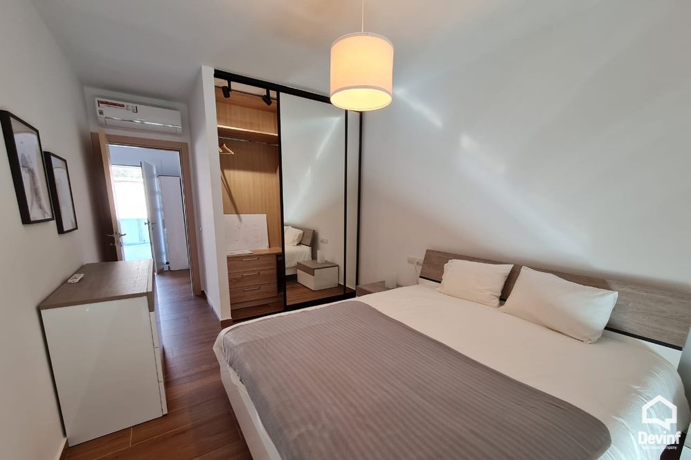 Tirane Qera Vile  Kompleks banimi ne periferi te Tiranes, zona e Farkes vile kompleks rezidencial