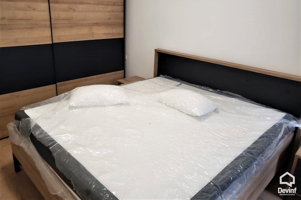 Tirane Qera Apartament 1+1+A Apartament ne zonen e Liqenit te Tiranes apartament