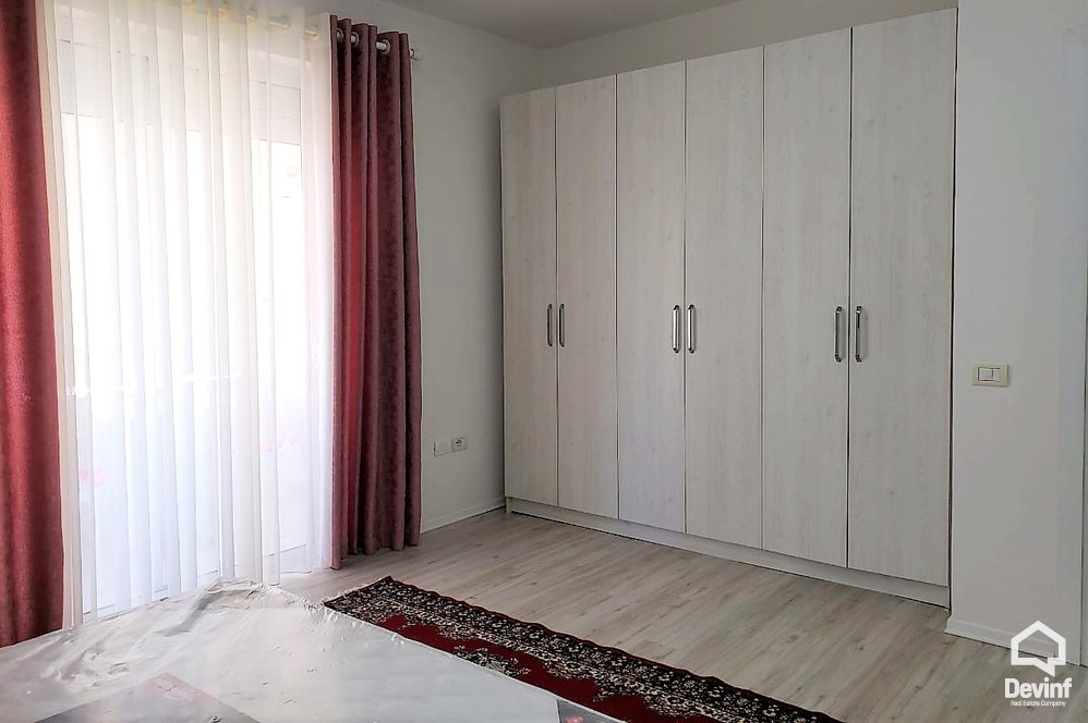 Tirane Shitje Apartament 1+1+A Rruga Babe Rexha, prane Kompleksit Star apartament