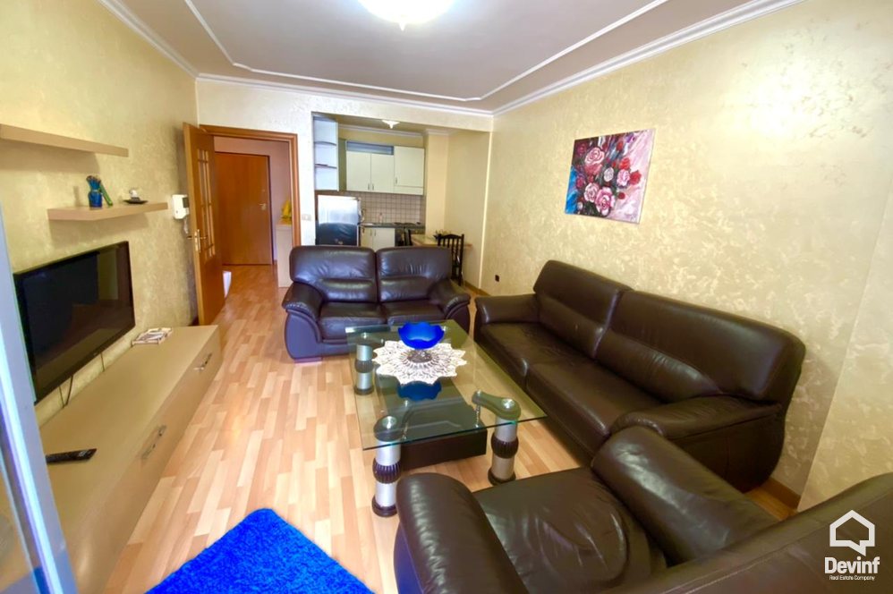 Tirane Qera Apartament 1+1+A Pallati i ri prane ish Ekspozites Shqiperia Sot. apartament